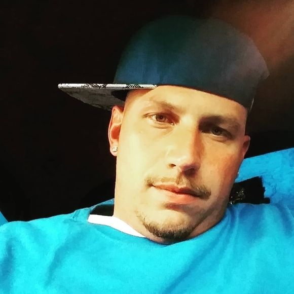 adam_arellano